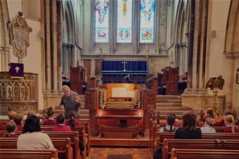 St Leonard's Church Services